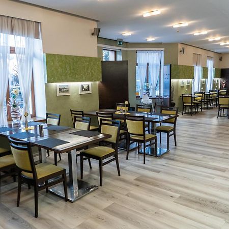Franko hotel Zvolen Exteriér fotografie